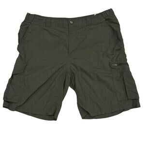 Columbia Omni-Shade Nylon Cargo Shorts 38W Zip Pocket Outdoor Hiking